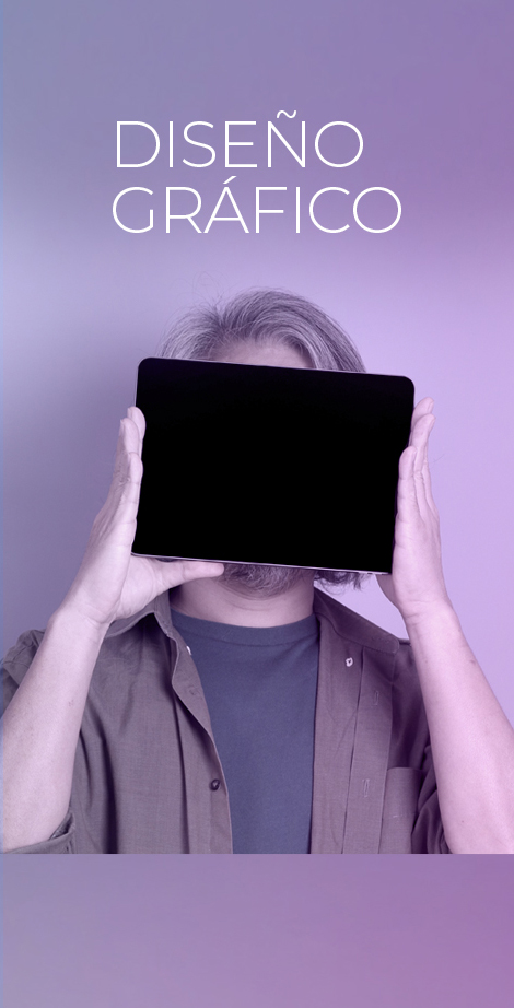 Imagen de persona con una tablet frente a su cara
